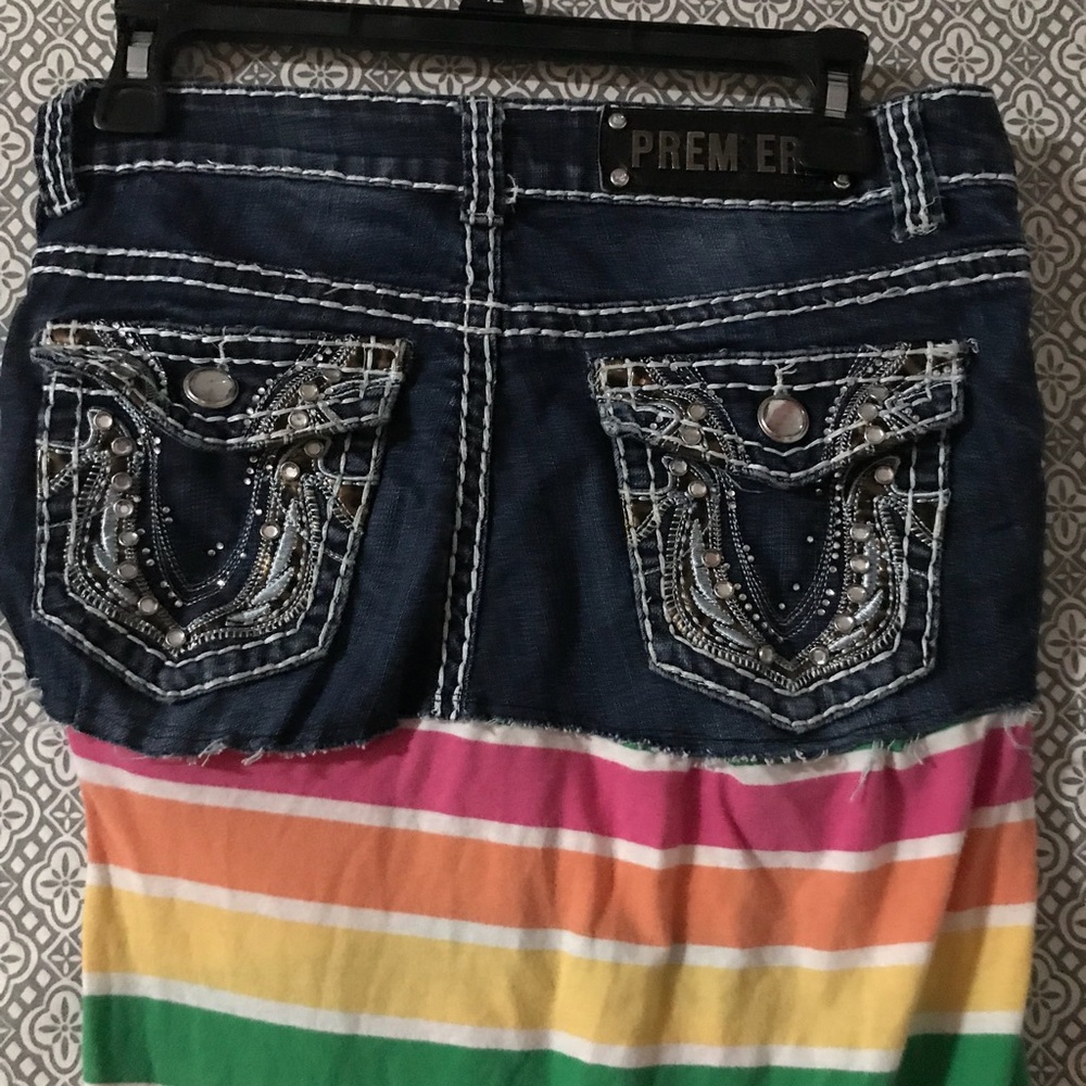 Rue 21 Premier jean skirt w/ fabric bottom.